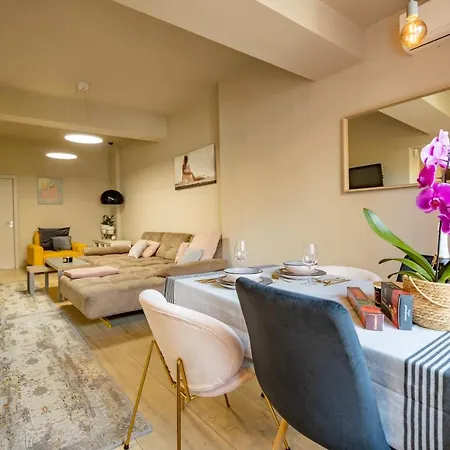 Center “marta” Apartment Varna