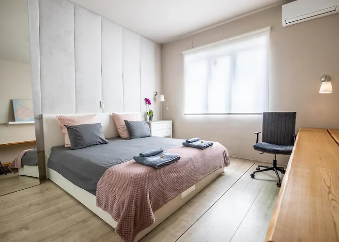 Center “marta” * וארנה